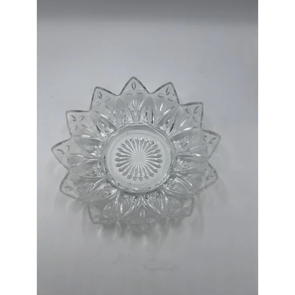 Federal Carnival Glass Petal Bowls Plates 5 1/4" Vintage Set of 8 Candy Dessert - Picture 7 of 8